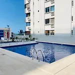Moderno Y Comodo Apartamento