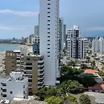 Moderno Y Comodo Apartamento